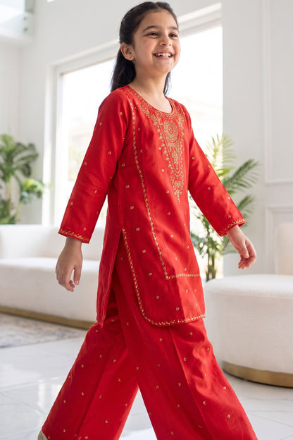 NEW ARRIVAL] NOOR- Crimson Red Embroidered Lawn 2-Piece Suit