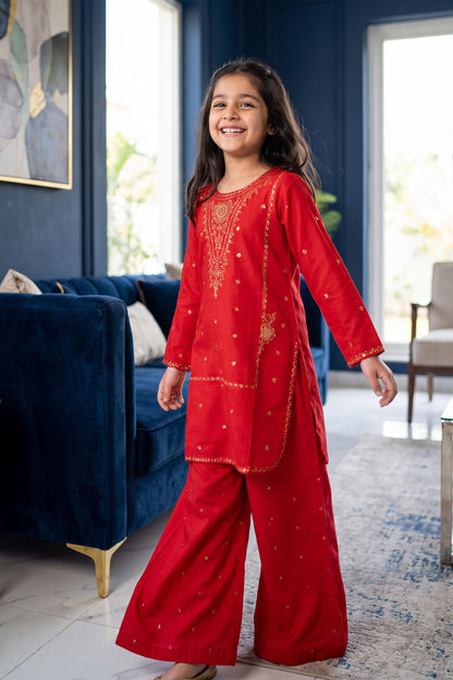 NEW ARRIVAL] NOOR- Crimson Red Embroidered Lawn 2-Piece Suit
