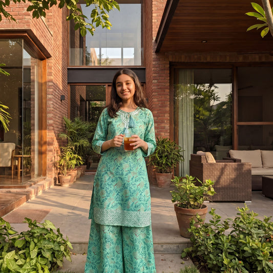 ARIA – 2 Piece Suit Premium Embroidered Mint Floral Lawn Set