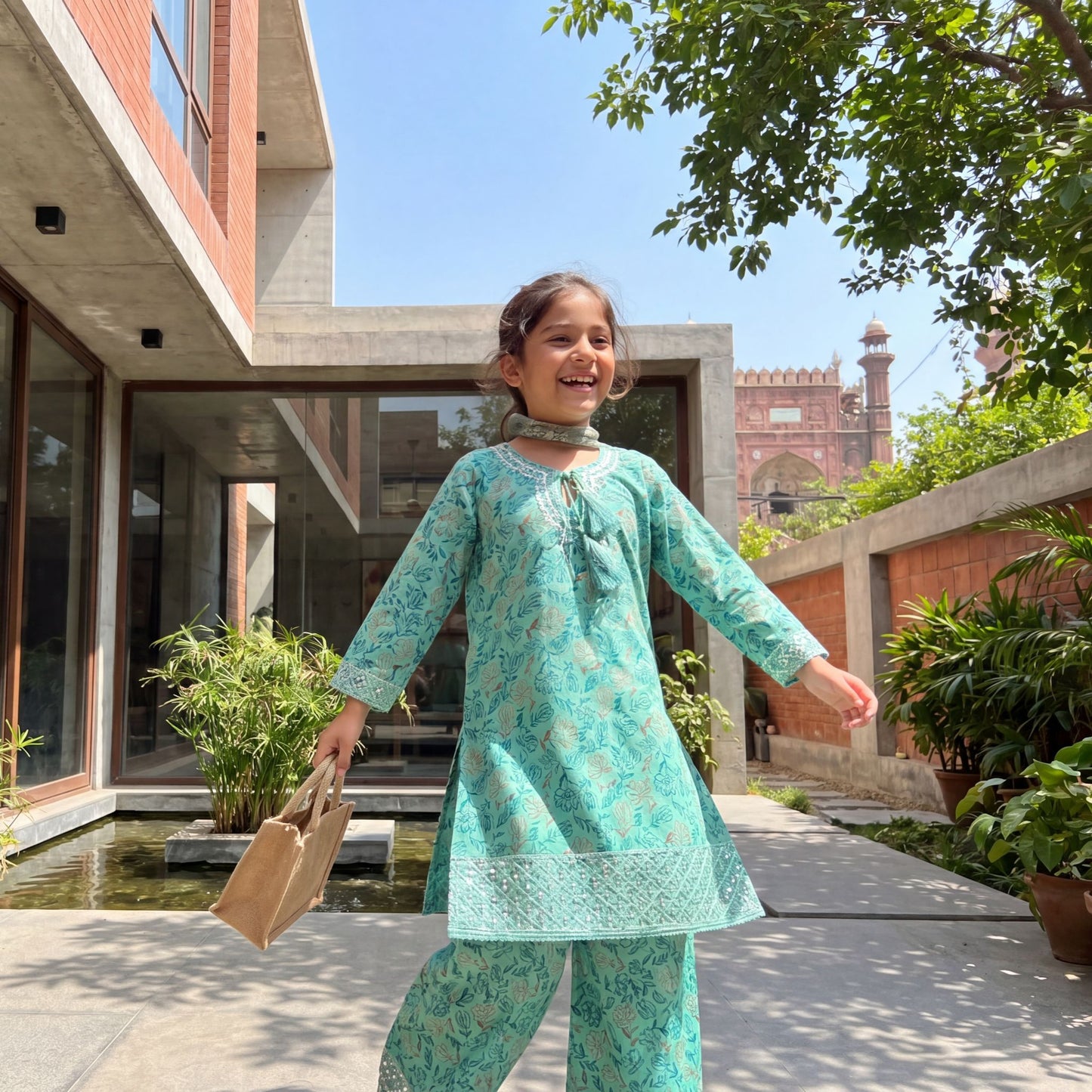 ARIA – 2 Piece Suit Premium Embroidered Mint Floral Lawn Set